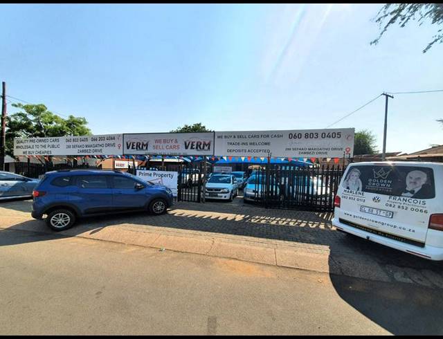 5 BEDROOM HOUSE FOR SALE IN SINOVILLE